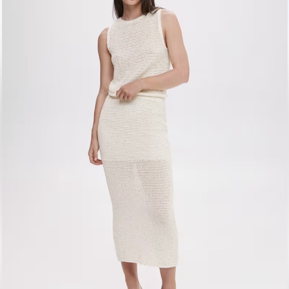 Knit Shell Top And Matching Midi Skirt Set - image 1